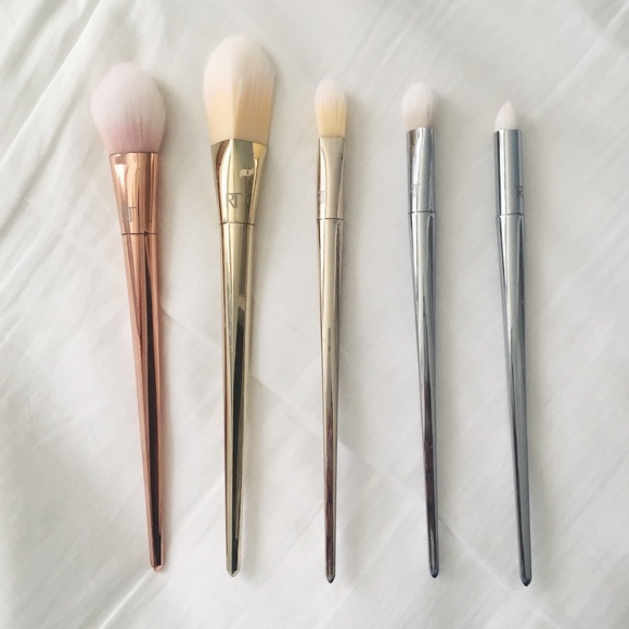 Other - ✨Real Techniques | bold metal brushes✨